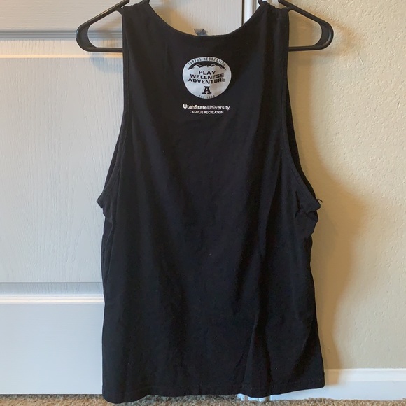 “Pump Day” Sleeveless Shirt - Picture 2 of 3
